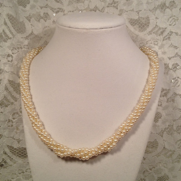 Pearl Twist Necklace Etsy