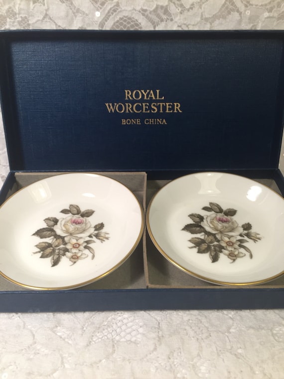 Made in England Vintage Royal Worcester Fine Bone China Set of Two