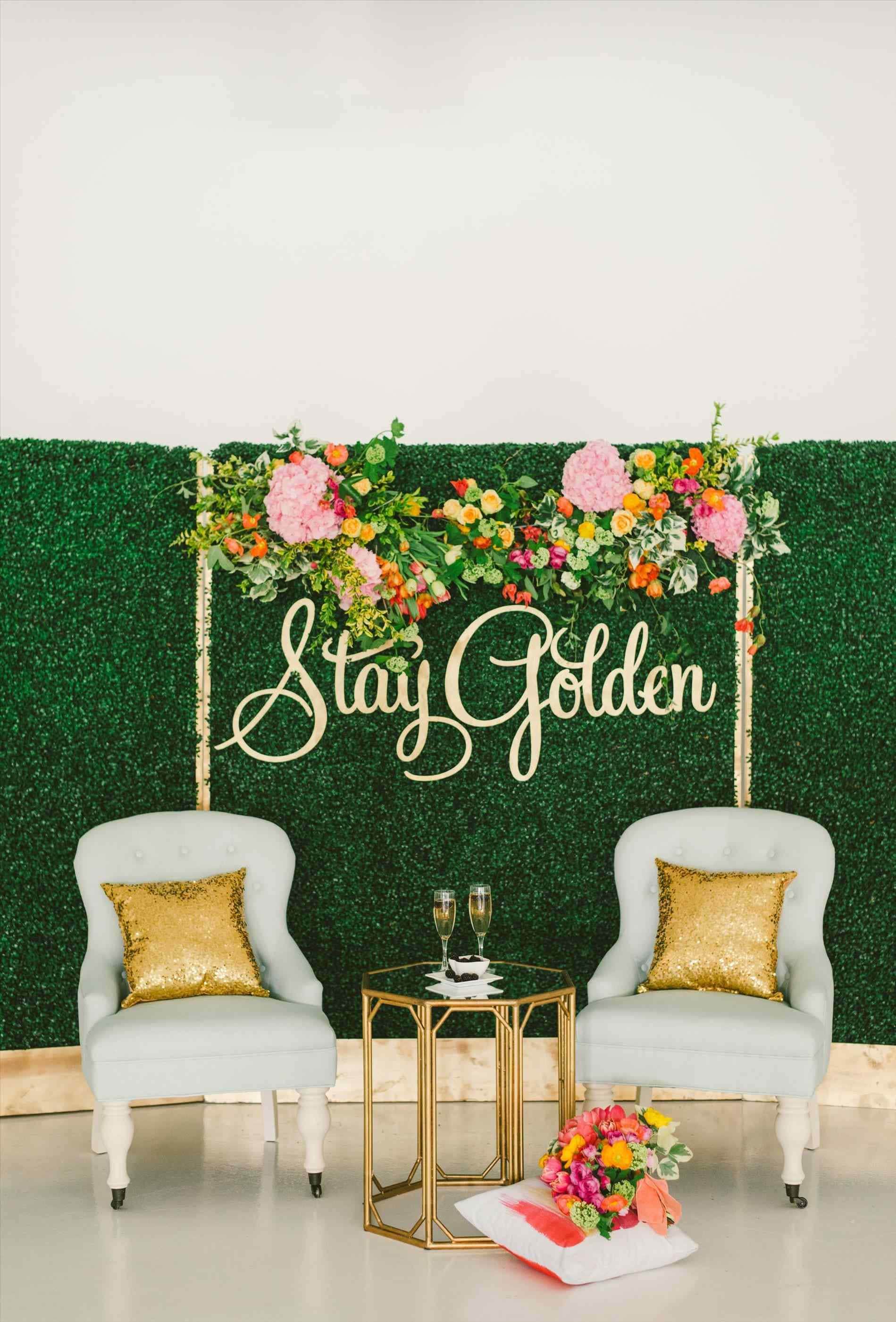 Backdrop name Wedding/Baby Wood Wall Names Boxwood backdrop Etsy