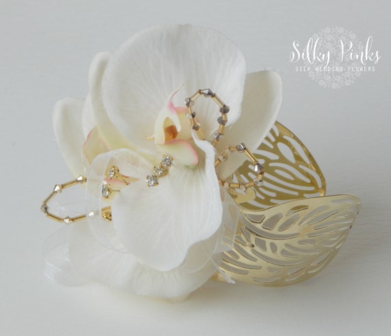 gold cuff corsage