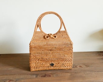 Lily Top handle rattan clutch, rattan bag, Bali woven bag, wicker bag, bucket bag, unique hand bag