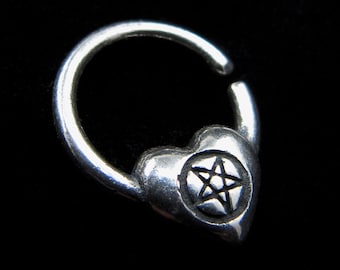 Goth Pentagram septum ring, Septum ring 18g, 14g Satanic jewelry, Occult body jewelry, Gothic septum ring, Pentagram nose ring, Heart septum