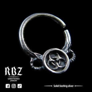 Anillo de septum de plata esterlina con diseño de riesgo biológico, joyería corporal estilo cyberpunk gótico (16 g)