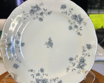 Johann Haviland 6 inch plate in the “Blue Garland” print