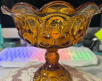 L.E.Smith Glass | Moon & Stars | Amber |footed and scalloped compote dish