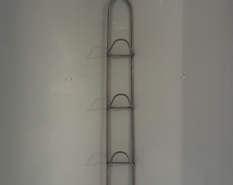 Vertical plate | butter pat | wall rack | 2 sizes