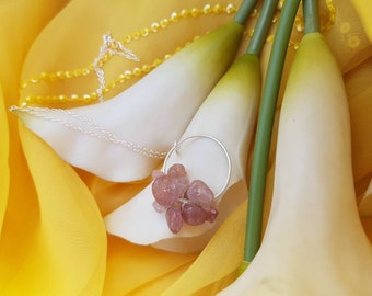 Collier rond en argent sterling avec fraise et quartz