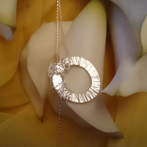 Sterling Silver Chain Circle Necklace