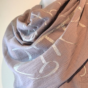 Lokah Samastah Sukhino Bhavantu Custom Script Scarf 100% Cotton Gauze, Mantra Yoga Scarf, Sanskrit Meditation Yoga Teacher Spiritual Gift