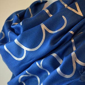 Lokah Samastah Sukhino Bhavantu OM Shanti shawl, Mantra Yoga Vegan Scarf, Sanskrit Meditation Scarf, Yoga Teacher Gift, Spiritual Shawl