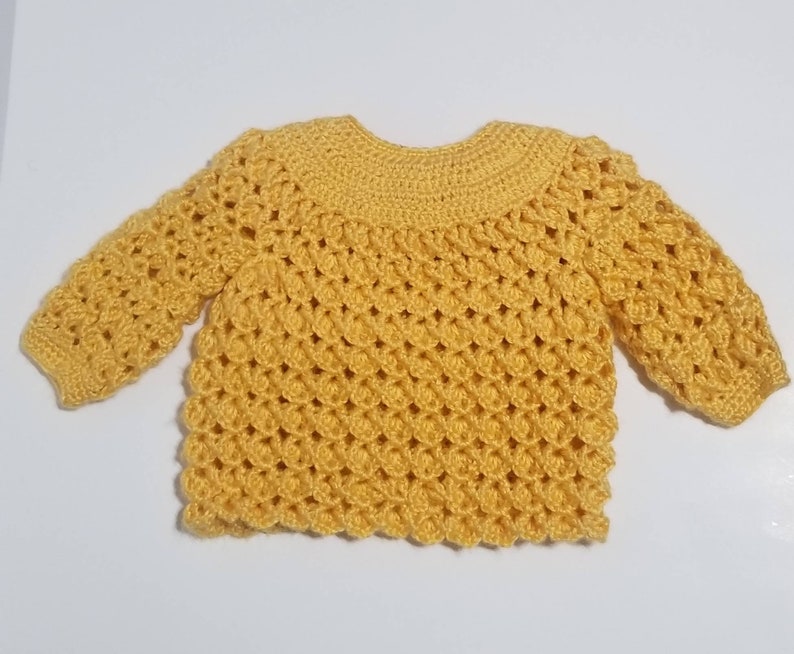 Crochet Baby Sweaters/Bootie Set image 1