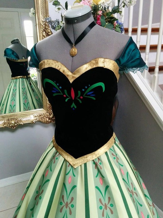 Disney Anna Coronation Disney Anna Coronation