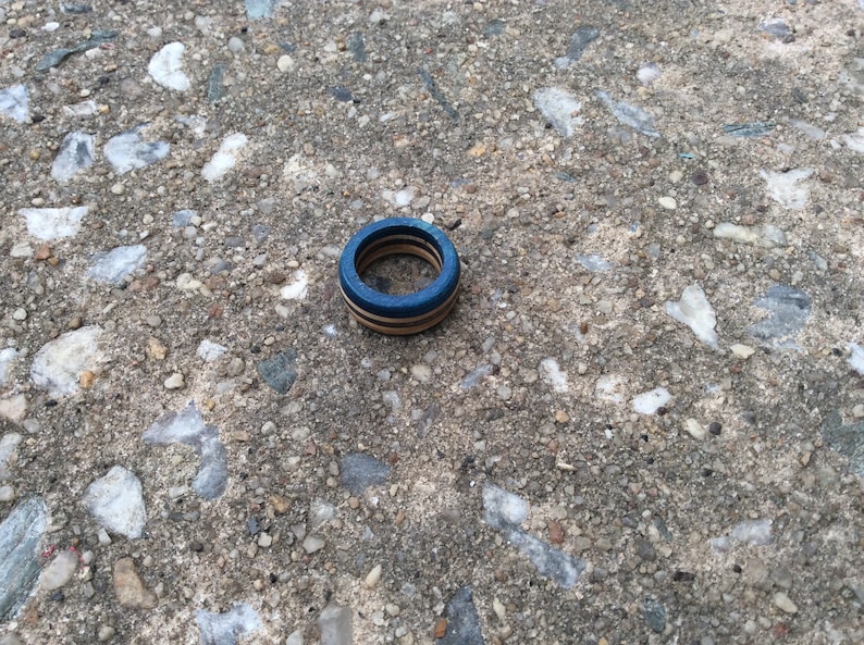 Blue Black skateboard ring size 5.5