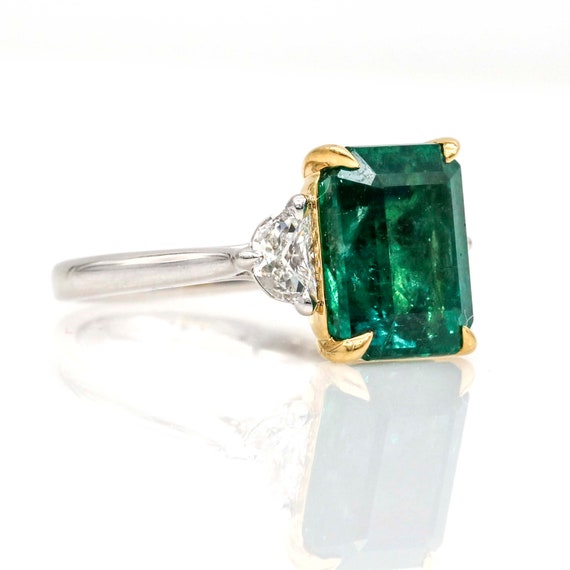 5.80 ct Emerald and Diamond Statement Ring in Pla… - image 1