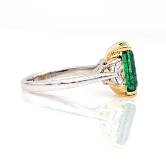 5.80 ct Emerald and Diamond Statement Ring in Pla… - image 3