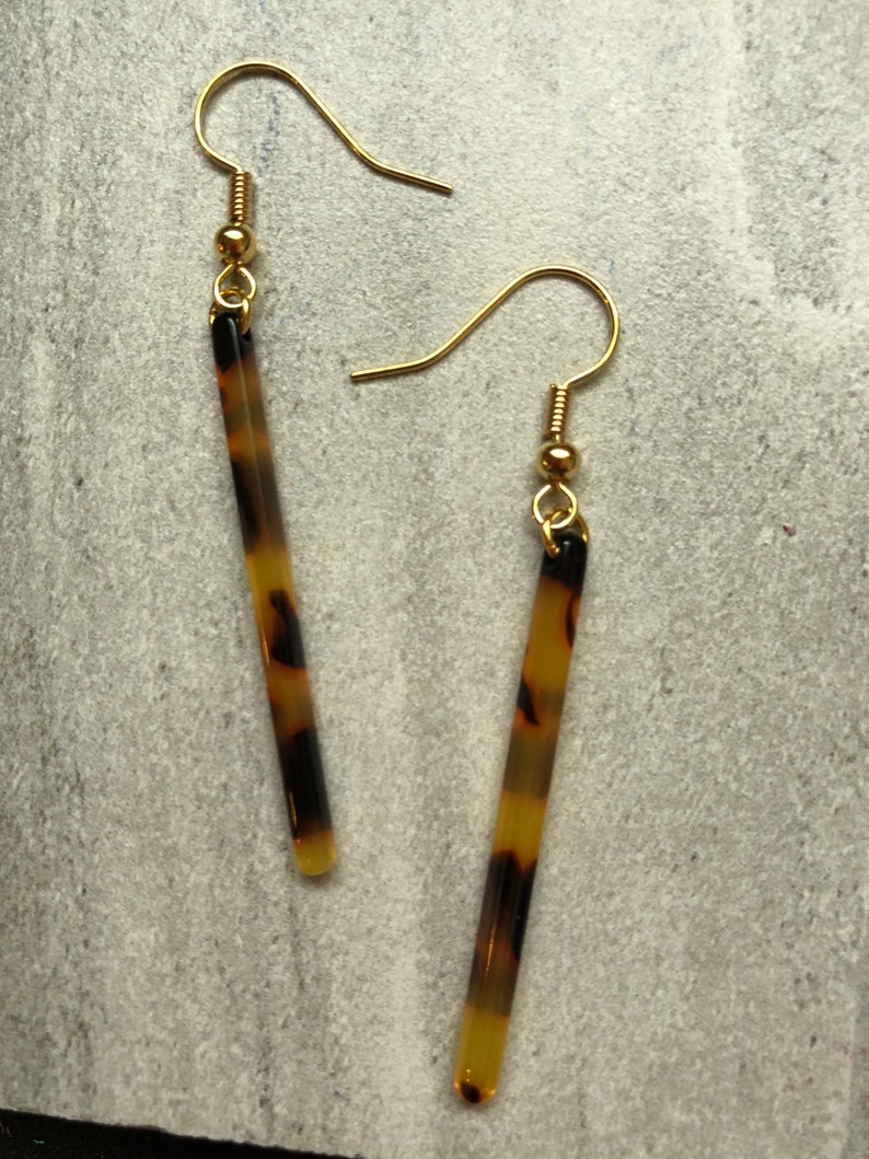 Tortoise shell stick earrings image 1