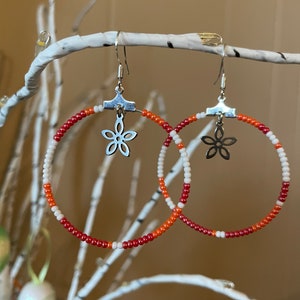 Daisy Seed Bead Hoops
