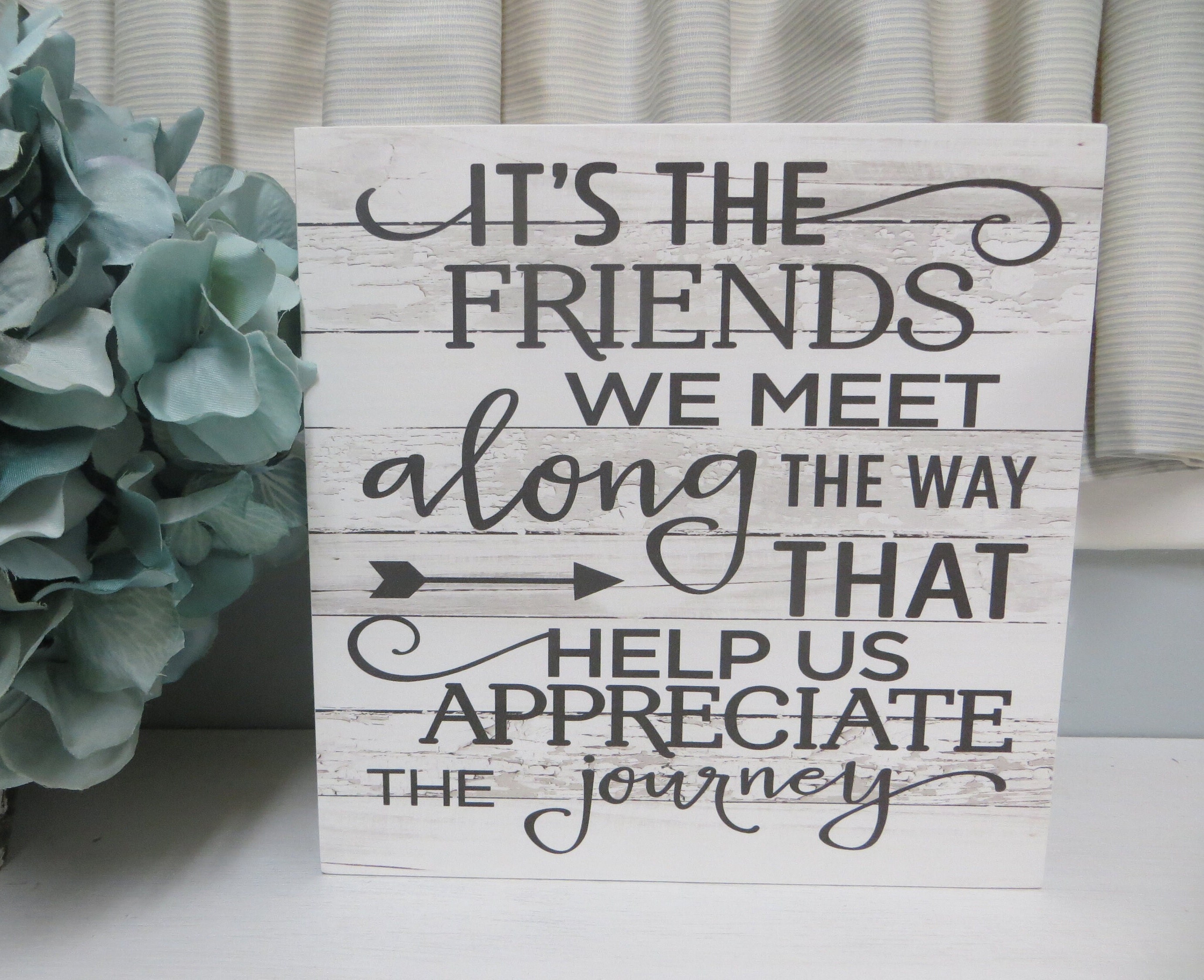 Best Friend Sign: 