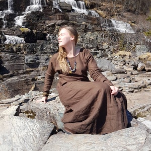 Medieval Viking Dress Reconstruction, Birka and Hedeby Textile Finds, Early Medieval, Viking Costume, Viking Woman