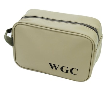 Monogrammed/Personalized Men's Toiletry Bag, Groomsmen Gift, Men's Shaving Bag, Men's gift, Dopp Kit