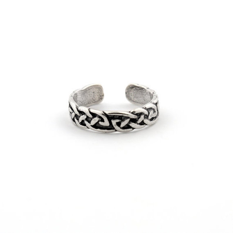 Sterling silver 925 Celtic knot toe ring adjustable toe ring Also knuckle ring T32