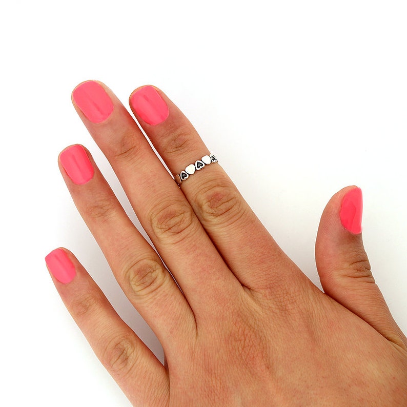T-118 sterling silver knuckle ring Heart design above knuckle ring adjustable midi ring also toe ring