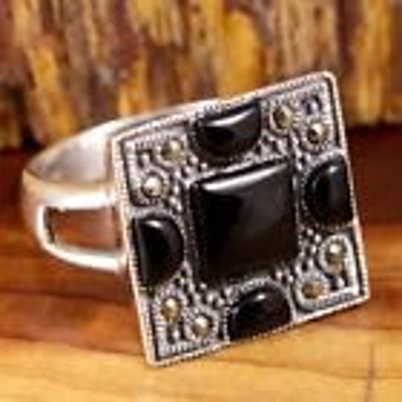 Vintage Rings / Multistone Rings / Black Onyx Rin… - image 1