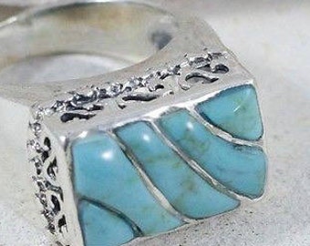 Turquoise Rings / Vintage Rings / Sterling Silver Rings / Rings Size 7 (Item#ER462)