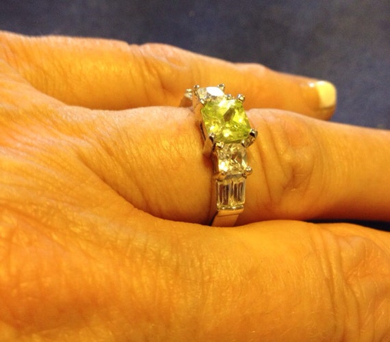 Peridot Rings / Multistone Rings / Birthstone Rin… - image 2