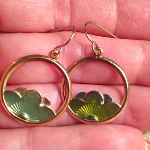 Drop Earrings / Dangle Earrings / Vintage Earrings (Item#EE383)
