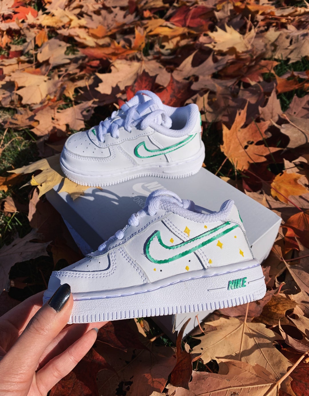 靴 Tinkerbell@FORCE1 Tinker Bell Inspired Custom Air Force 1's (af1s) - Etsy