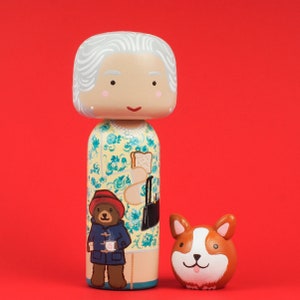 【新品】カールラガーフェルド Lucie Kaas 木製オブジェ こけし 箱入 新品】カールラガーフェルド Lucie Kaas 木製オブジェ こけし 箱