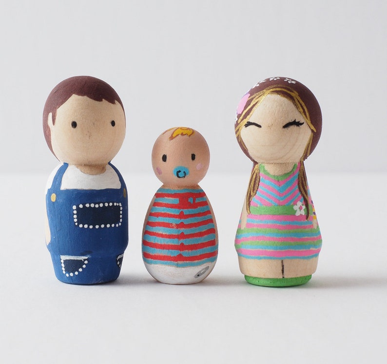 Personalized Family Peg Dolls imagem 6