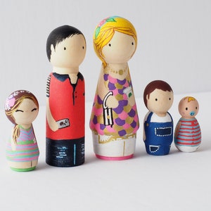 Personalized Family Peg Dolls imagem 4