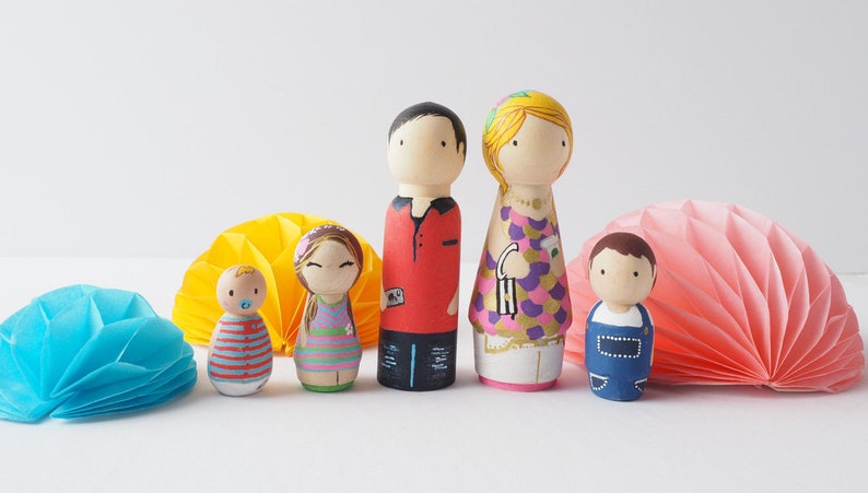 Personalized Family Peg Dolls imagem 1