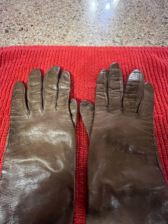 Brown Leather Ladies Gloves- Made in Italy - image 2