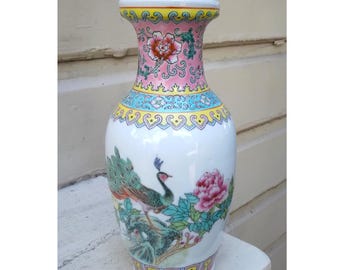 Chinese Peacock and Peony Jingdezhen Porcelain Famille Rose Vase
