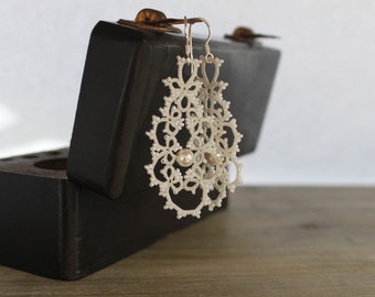 Earrings tatting pattern - tatted lace earrings - shuttle tatting pattern or needle tatting pattern frivolite frivolity tatted lace tutorial