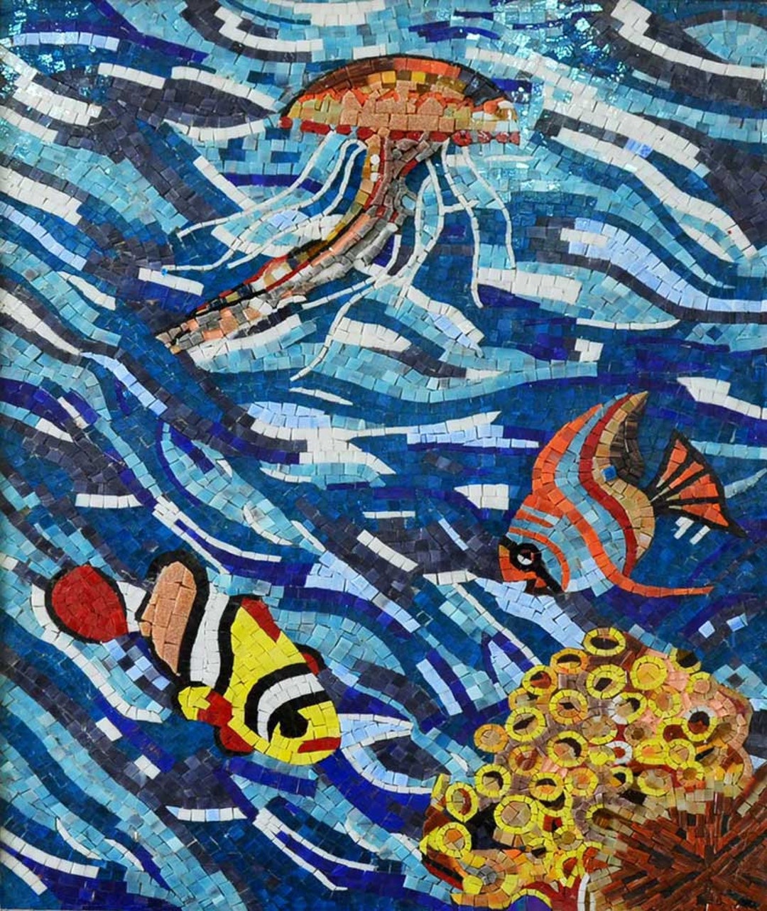 クラゲのガラスモザイクアート：水中魚の壁飾り（24 x 31インチ