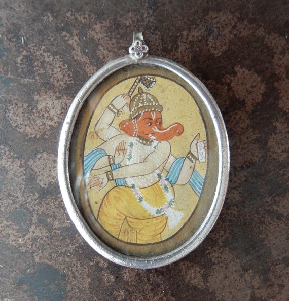 Pendentif Ancien en Argent avec miniature peinte représentant Ganesha - Inde.