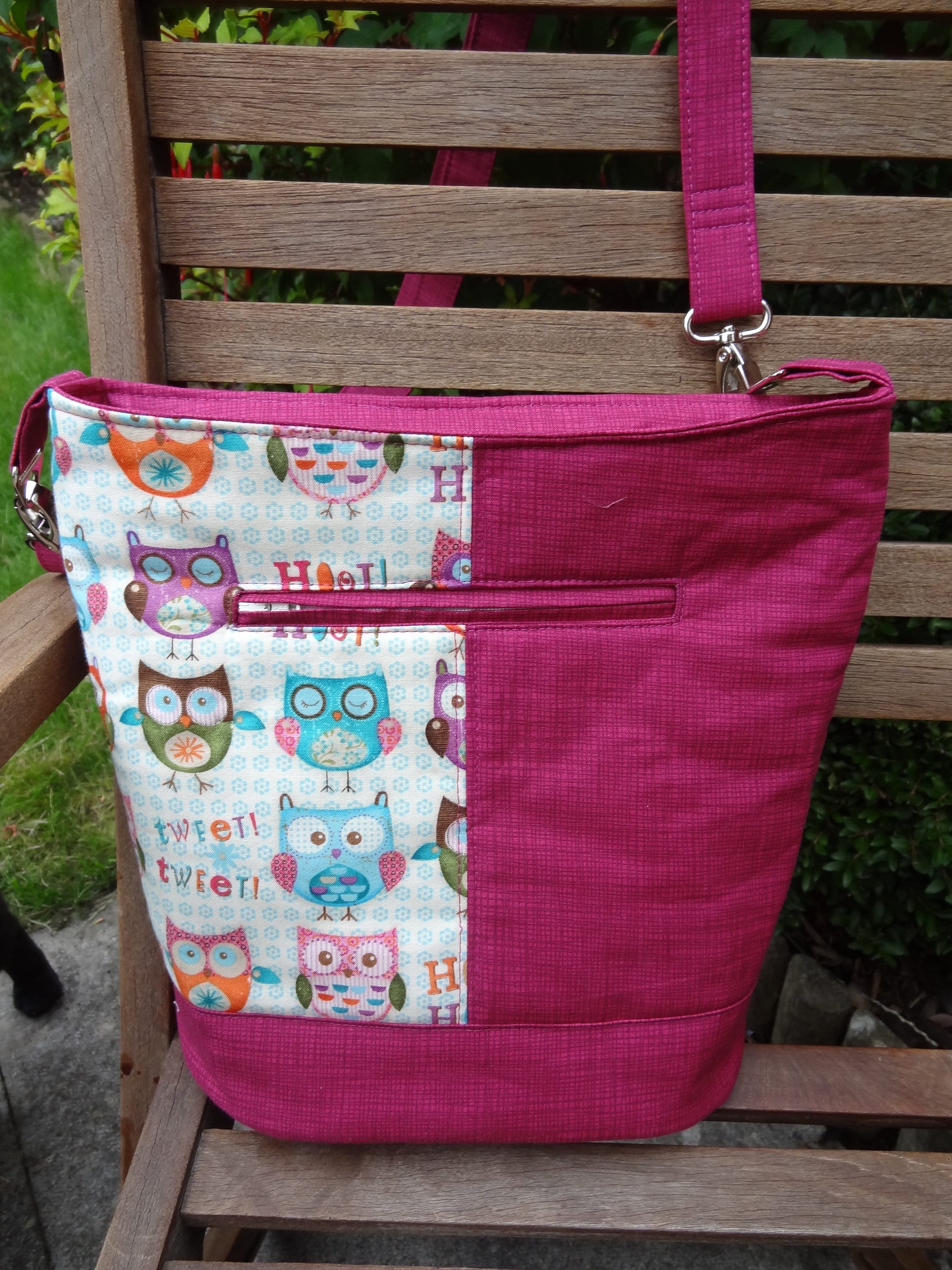 Handmade Owl handbag/purse, bucket style crossbody/shoulder bag