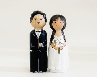 Couple Custom Wedding Figures / Personalized Wedding Gift / Custom Bride and Groom Peg Dolls / Handcrafted Wedding decoration / Cake topper