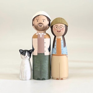 Custom Couple & Pet Peg Dolls – Personalized Anniversary Gift