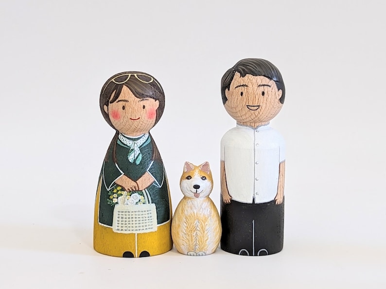 Custom Family Figures / Family Portraits / Personalized Family with Pets / Custom Peg Dolls / Personalized Family Gift image 7