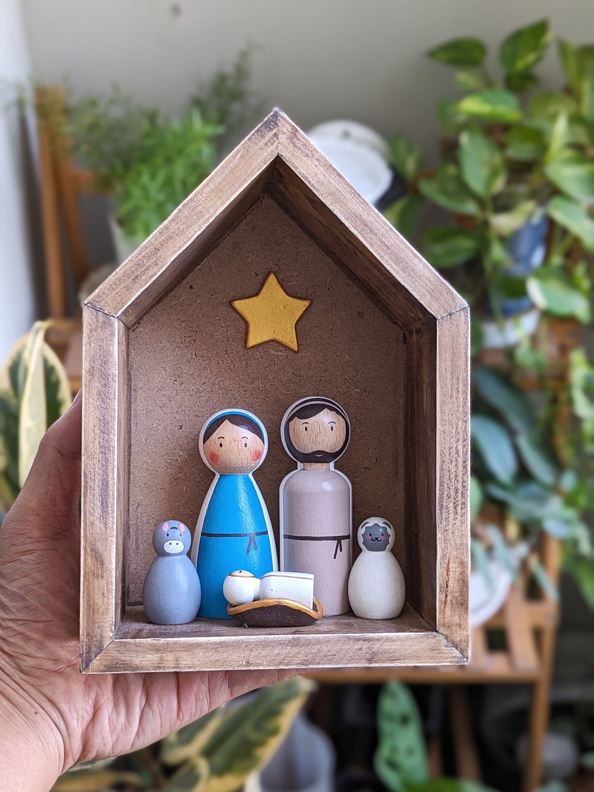 Wooden Nativity Peg Doll Set in Wood House: Christmas Decor - Etsy