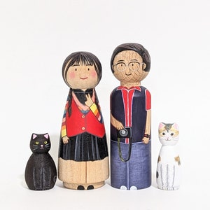 Custom Family Figures / Family Portraits / Personalized Family with Pets / Custom Peg Dolls / Personalized Family Gift image 5