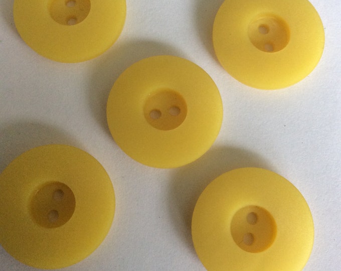 Pack 5 , 21 mm Yellow,2 hole buttons