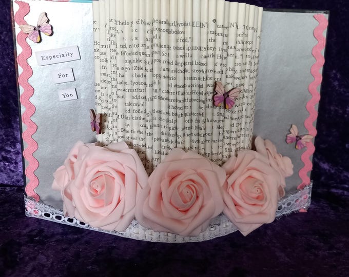Book Sculpture Bouquet  pink