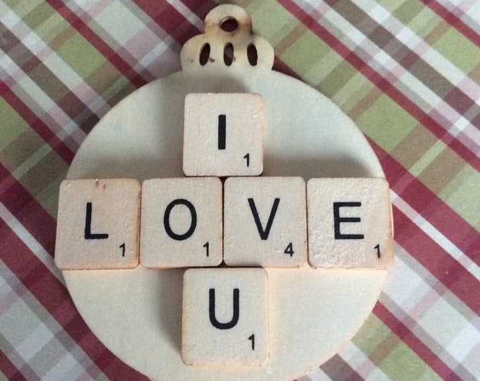 Wooden Christmas Bauble 7cm diameter, Freepost Uk