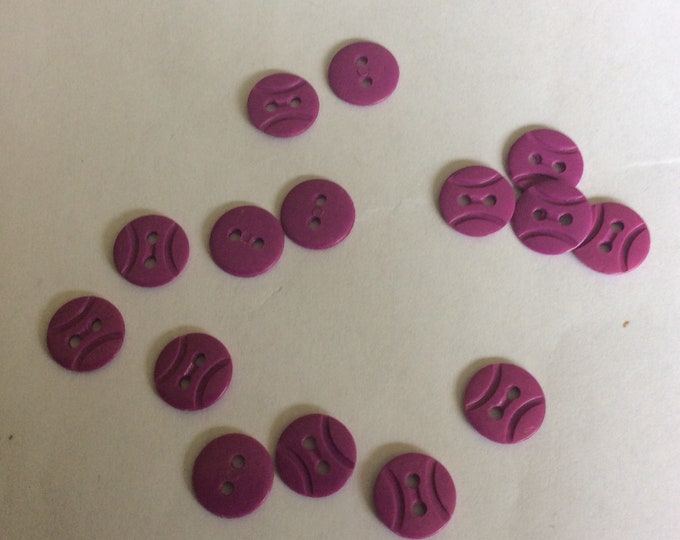 Pack 15   plastic  11 mm , 2 hole  buttons Freepost U.K.